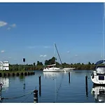 Daire Maritimes In Der Lagunenstadt