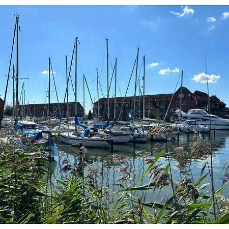 Maritimes In Der Lagunenstadt Ueckermünde
